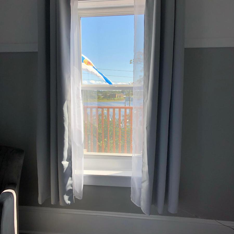 Pleasant Street Inn Parrsboro Esterno foto